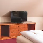 فندق Plaza 4*