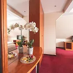 Hotel Plaza