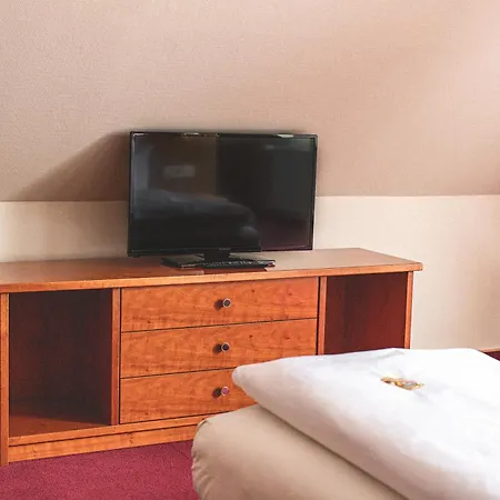 Hotel Plaza 4*