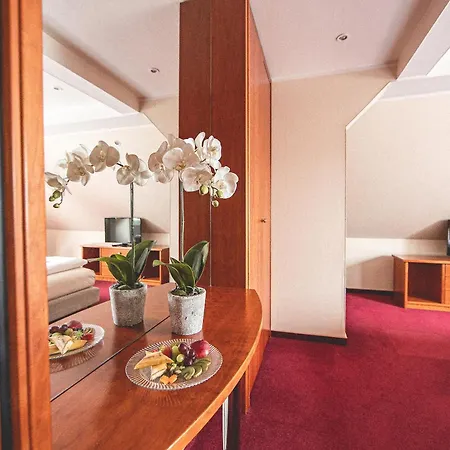 Hotel Plaza