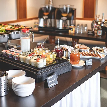 Plaza 4* ركلنغهاوزن