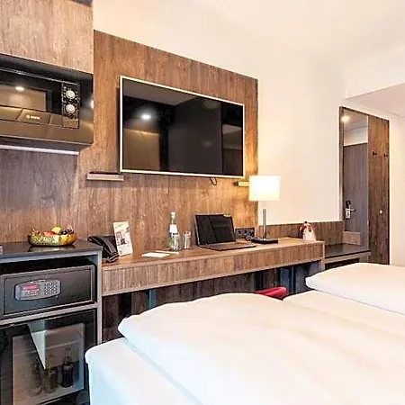 Plaza Hotel